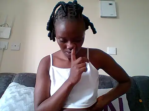 Snapshot of sexy_darleen23 chatting on December 9, 2024, 8:00 am sexy darleen23 online show from December 9, 2024, 8:00 am