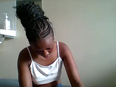 Snapshot of sexy_darleen23 chatting on March 17, 2025, 9:01 am sexy darleen23 online show from March 17, 2025, 9:01 am