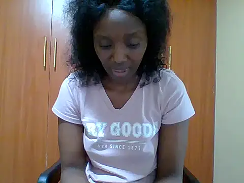 sexy darleen23 online show from December 19, 2025, 3:08 pm