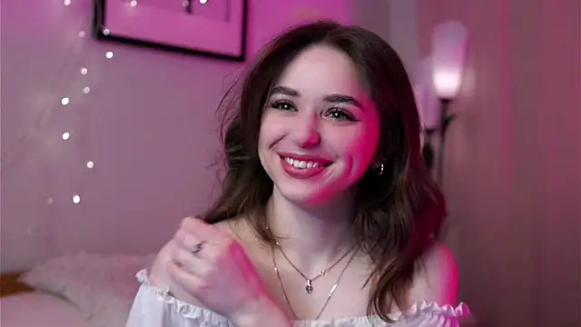 EstherMitchel online show from March 1, 2025, 1:22 am