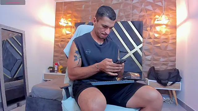 Snapshot of Adbel_Sady chatting on September 17, 2025, 11:23 am Adbel Sady online show from September 17, 2025, 11:23 am