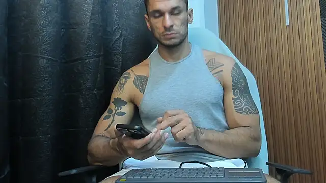 Snapshot of Adbel_Sady chatting on October 15, 2025, 11:21 am Adbel Sady online show from October 15, 2025, 11:21 am