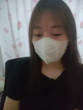 Kajisu 26 online show from May 13, 2026, 1:03 am