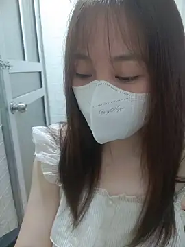Kajisu 26 online show from June 23, 2026, 1:03 am