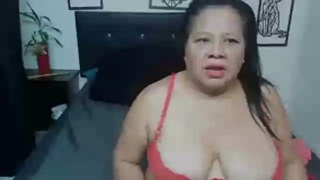 Shanttal0272 online show from November 29, 2025, 6:44 pm