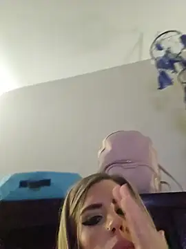 ellieconradxo online show from August 1, 2026, 3:39 am