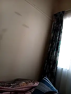 Smash018 online show from September 18, 2025, 2:19 pm