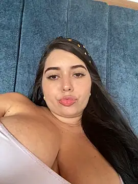 Tara  Sexy online show from February 7, 2025, 9:48 pm