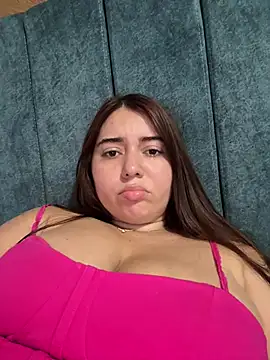 Snapshot of Tara__Sexy chatting on March 27, 2026, 9:25 pm Tara Sexy online show from March 27, 2026, 9:25 pm