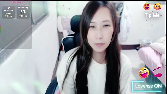 Snapshot of aFanny chatting on March 9, 2026, 2:54 pm aFanny online show from March 9, 2026, 2:54 pm