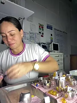 Snapshot of nurse_desi_sexlove chatting on October 23, 2025, 3:28 am nurse desi sexlove online show from October 23, 2025, 3:28 am