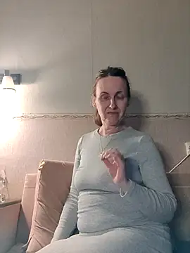 Evelina cute online show from March 21, 2026, 4:54 pm