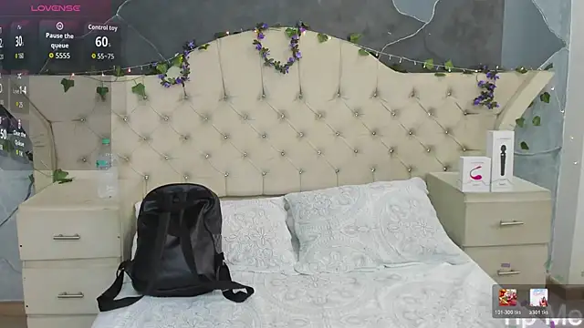 Snapshot of AmberGreyy_ chatting on February 18, 2026, 4:58 pm AmberGreyy online show from February 18, 2026, 4:58 pm