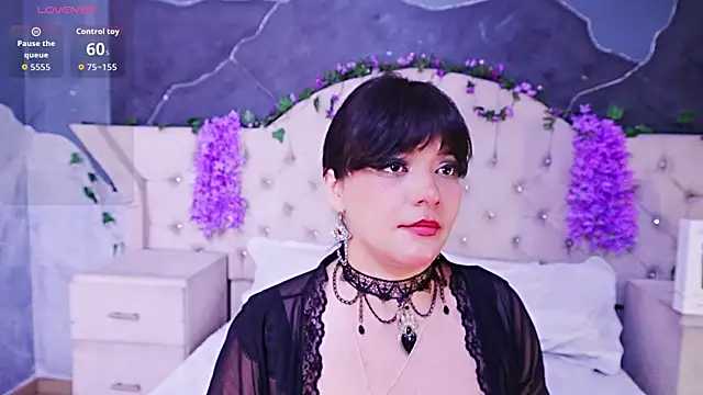 AmberGreyy  online show from July 5, 2026, 4:19 am