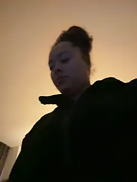 Snapshot of DhaTruth chatting on December 22, 2024, 3:22 am DhaTruth online show from December 22, 2024, 3:22 am