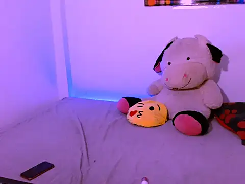 ladypussy69 online show from December 18, 2025, 2:39 am