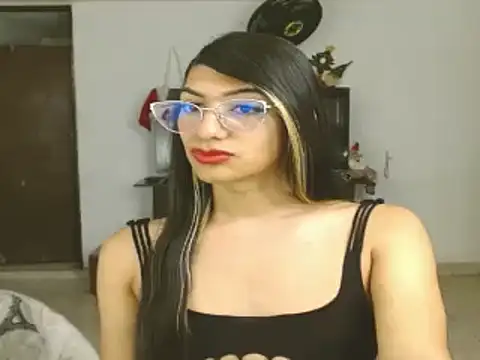 Snapshot of engielphoenis14 chatting on December 24, 2024, 5:02 pm engielphoenis14 online show from December 24, 2024, 5:02 pm