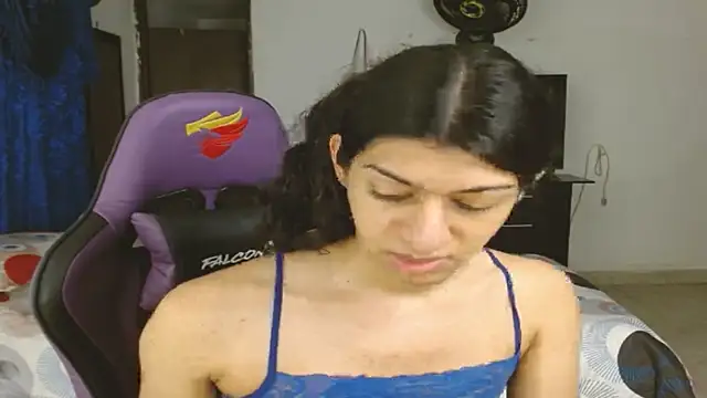 Snapshot of engielphoenis14 chatting on March 14, 2025, 11:22 pm engielphoenis14 online show from March 14, 2025, 11:22 pm