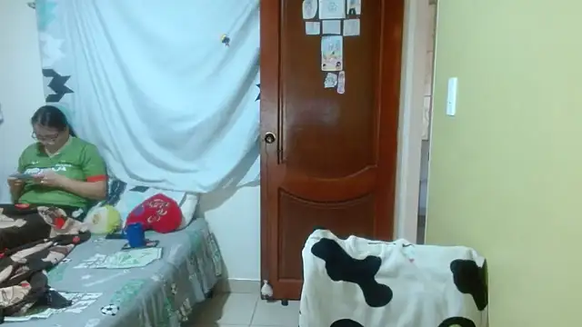 clayre and jill online show from February 26, 2026, 7:35 pm