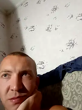 Snapshot of MityaXLoves chatting on September 16, 2025, 6:42 pm MityaXLoves online show from September 16, 2025, 6:42 pm