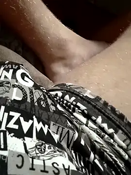 Snapshot of MityaXLoves chatting on September 24, 2025, 5:27 pm MityaXLoves online show from September 24, 2025, 5:27 pm