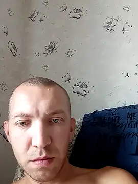 Snapshot of MityaXLoves chatting on October 9, 2025, 6:44 am MityaXLoves online show from October 9, 2025, 6:44 am