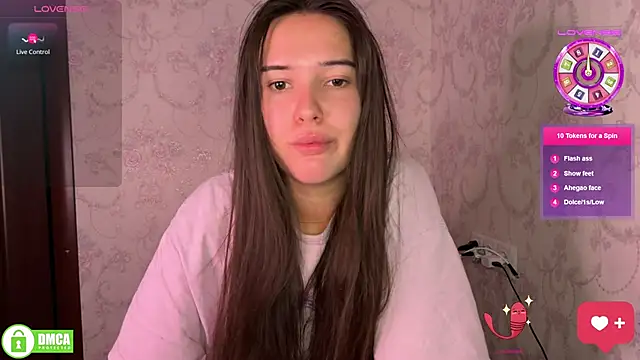 Snapshot of the_princese chatting on October 31, 2025, 5:25 pm the princese online show from October 31, 2025, 5:25 pm