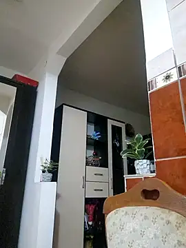 Evadesirex46 online show from November 7, 2025, 6:57 am