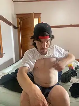 Snapshot of Lilsmokeshow017 chatting on September 17, 2025, 6:53 pm Lilsmokeshow017 online show from September 17, 2025, 6:53 pm