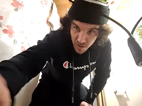 Lilsmokeshow017 online show from December 21, 2025, 3:13 am