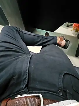 villagb12 online show from November 16, 2025, 2:44 pm