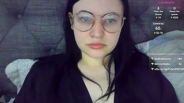German Eva online show from February 25, 2025, 4:14 am