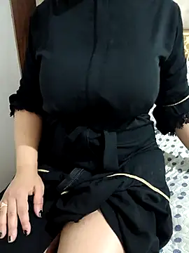 Snapshot of Saakoora chatting on October 17, 2025, 9:23 am Saakoora online show from October 17, 2025, 9:23 am