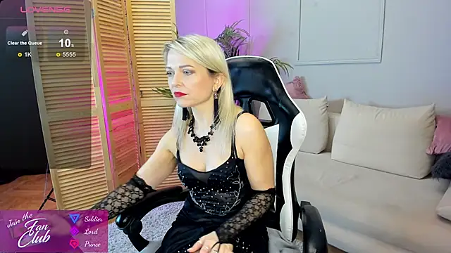 Gloria Lovely online show from December 6, 2024, 2:17 pm