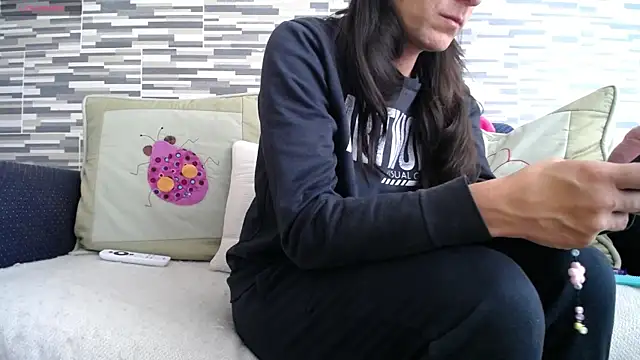 VioletaGomezCo online show from July 7, 2026, 4:00 pm
