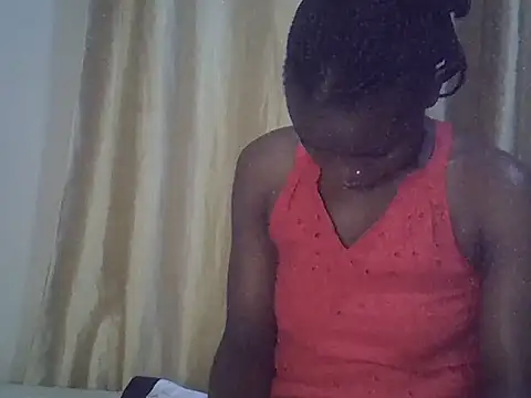 sweet love00 online show from November 21, 2025, 6:39 pm