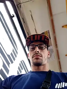 Snapshot of puak6666 chatting on March 3, 2026, 6:03 pm puak6666 online show from March 3, 2026, 6:03 pm