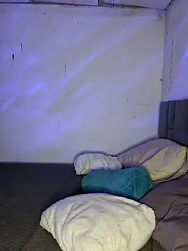 BrittanyDiaz online show from January 4, 2025, 8:48 pm