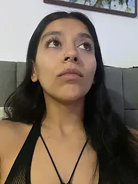 BrittanyDiaz online show from July 27, 2026, 7:10 pm