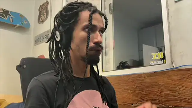 hotcamboy420 online show from January 9, 2025, 5:13 am