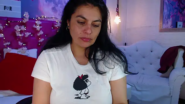 Lust Mom41 online show from December 17, 2024, 10:22 pm