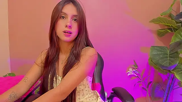 AlanaJones1 online show from March 14, 2025, 3:59 am