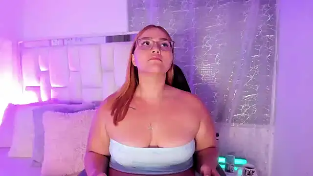 LeahxBarker online show from April 25, 2026, 2:03 am