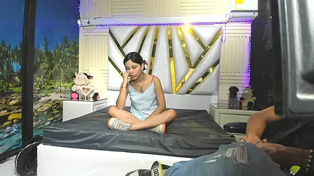 Ashley James online show from October 21, 2025, 8:31 pm