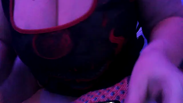 Snapshot of juscjen chatting on November 17, 2025, 9:59 am juscjen online show from November 17, 2025, 9:59 am