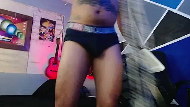 MagnusFrost online show from November 1, 2025, 9:33 am