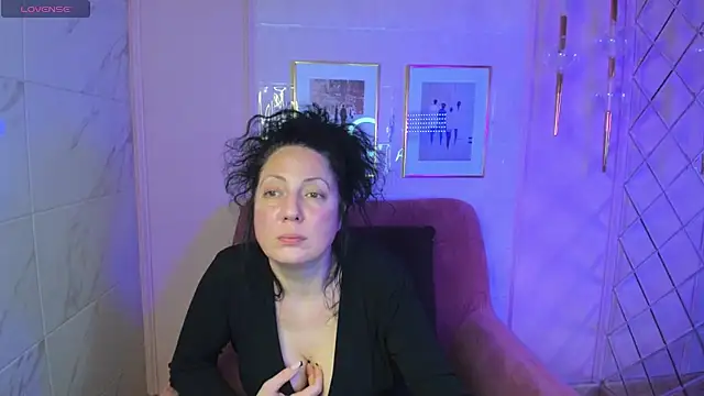 Anita Muse online show from December 8, 2024, 11:08 pm
