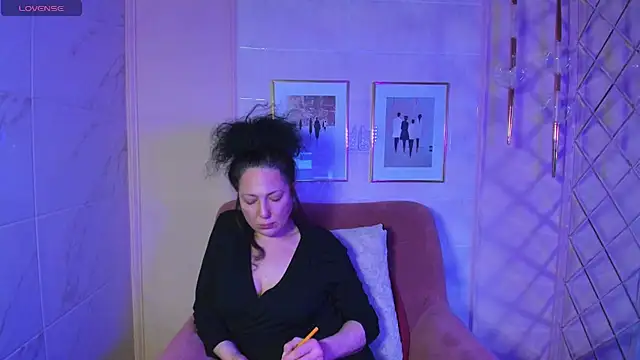 Anita Muse online show from December 12, 2024, 4:43 pm
