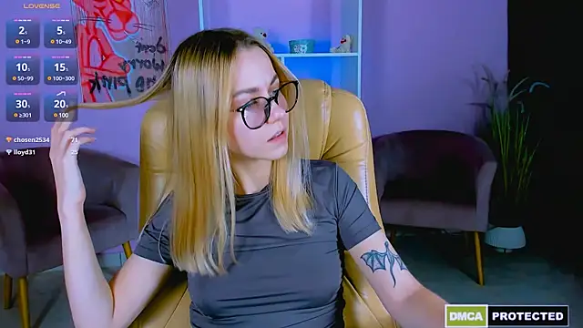 mary mooore online show from December 8, 2024, 4:35 am