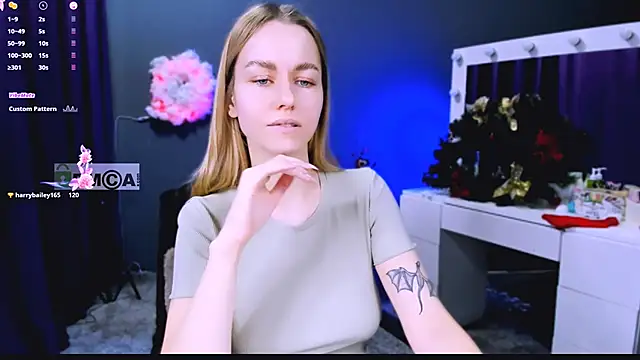 mary mooore online show from December 27, 2024, 11:42 pm